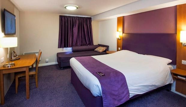 Premier Inn Glasgow Airport Paisley Exterior foto